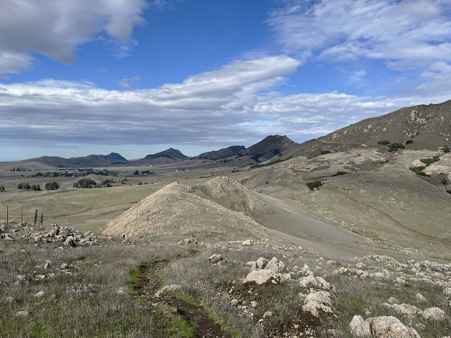 12-slo-madonna-ridge-trail.jpg
